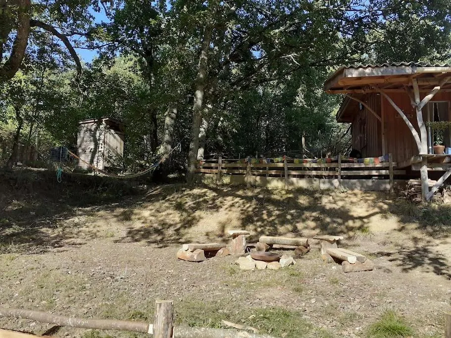 Cosy Cabane Montbrun-Bocage 0*,  France